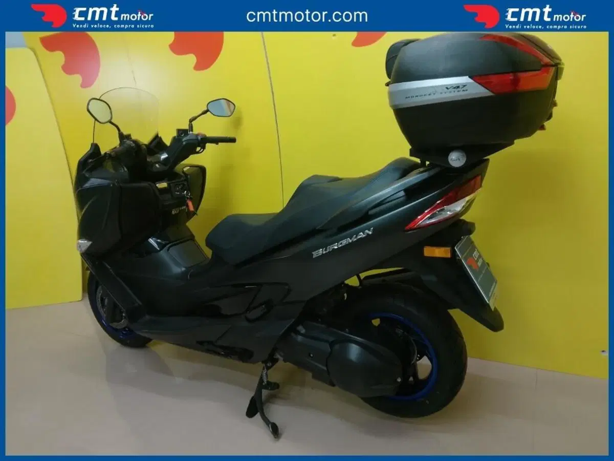 Suzuki Burgman 400 (2022 - 24) (11)