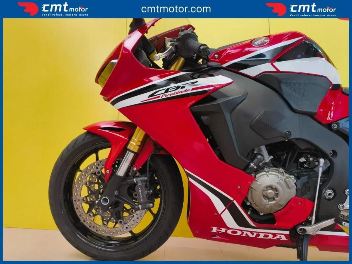 Honda CBR 1000 RR Fireblade (2017 - 19) (9)