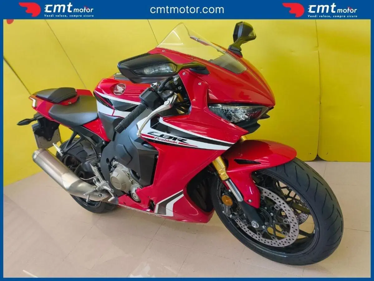 Honda CBR 1000 RR Fireblade (2017 - 19) (12)