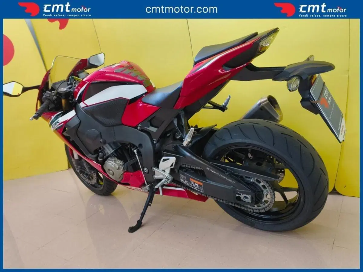 Honda CBR 1000 RR Fireblade (2017 - 19) (14)