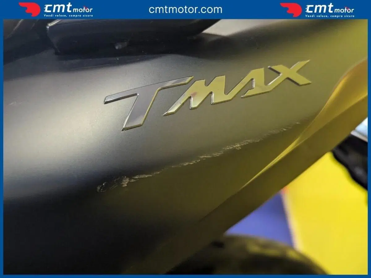 Yamaha T-Max 560 Tech Max (2022 - 24) (14)