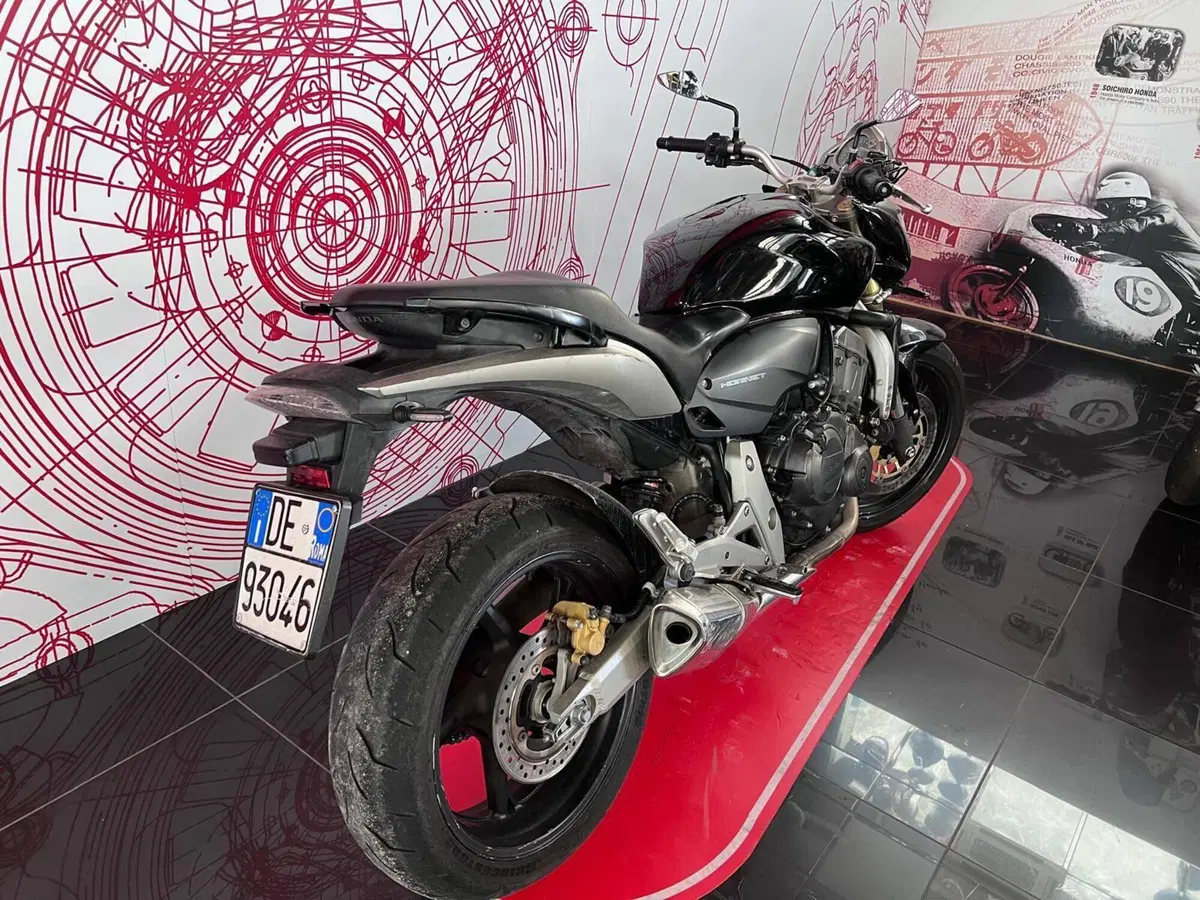 Honda Hornet 600 (2007 - 10) (4)