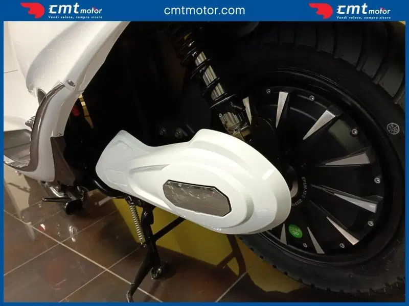 CJR MotorEco Trinity 5Kw L (2021 - 26) (7)