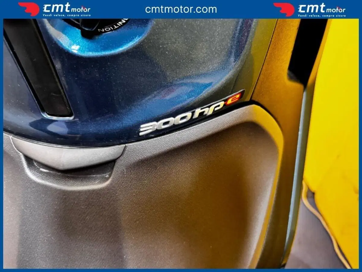 Piaggio Beverly 300 Hpe (2021) (9)