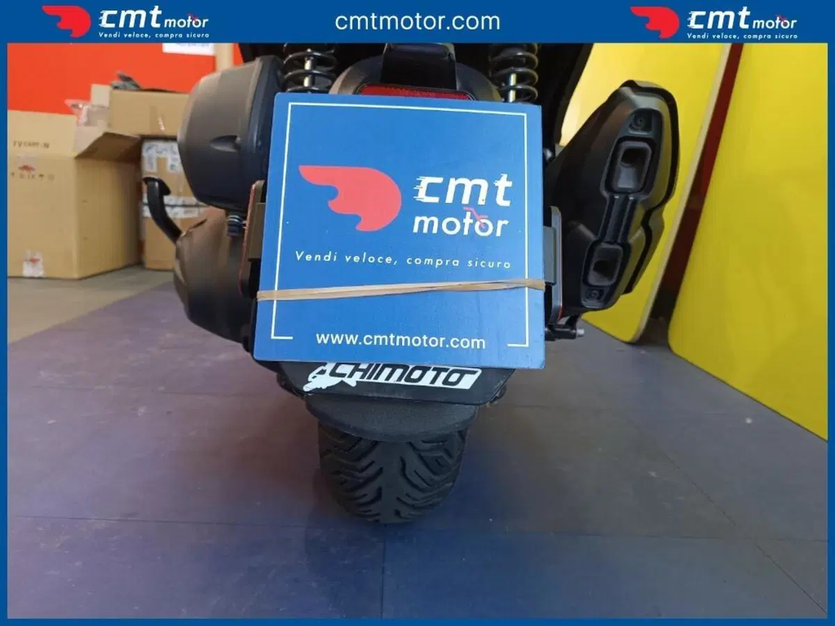 Piaggio MP3 530 ABS Hpe (2023 - 24) (13)