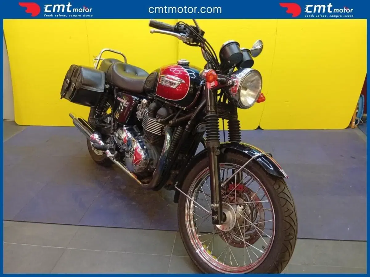 Triumph Bonneville T100 (2008 - 16) (6)