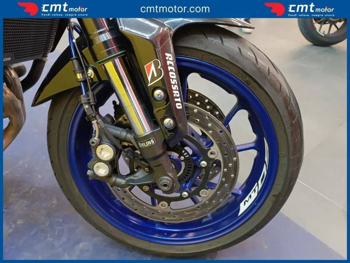 Yamaha MT-09 (2017 - 20) (11)