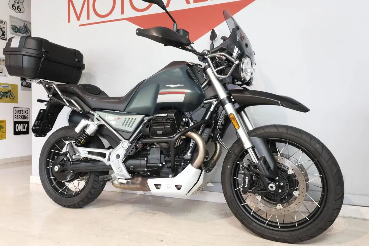 Moto Guzzi V85 TT (2021 - 23) (5)