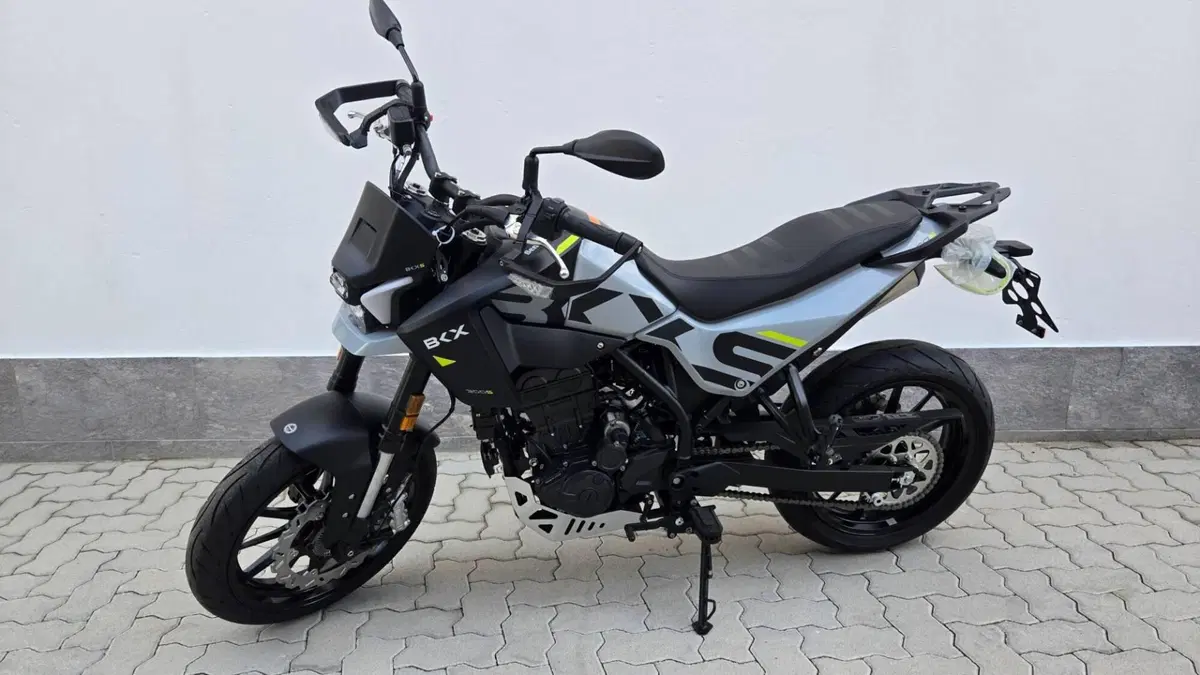Benelli BKX 300 S (2026) (4)