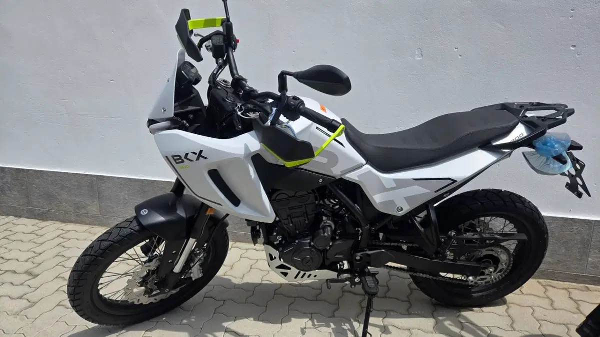 Benelli BKX 300 (2026) (4)