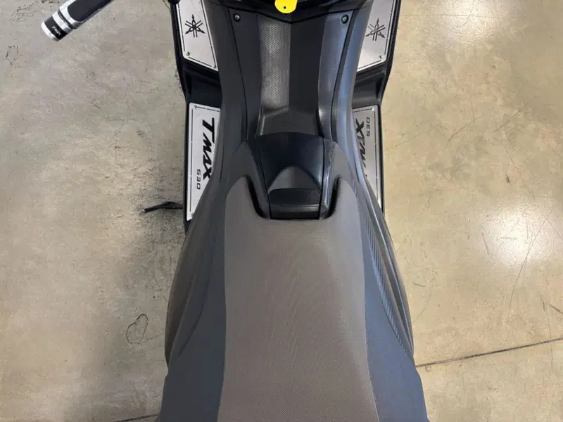 Yamaha T-Max 530 (2012 - 14) (9)
