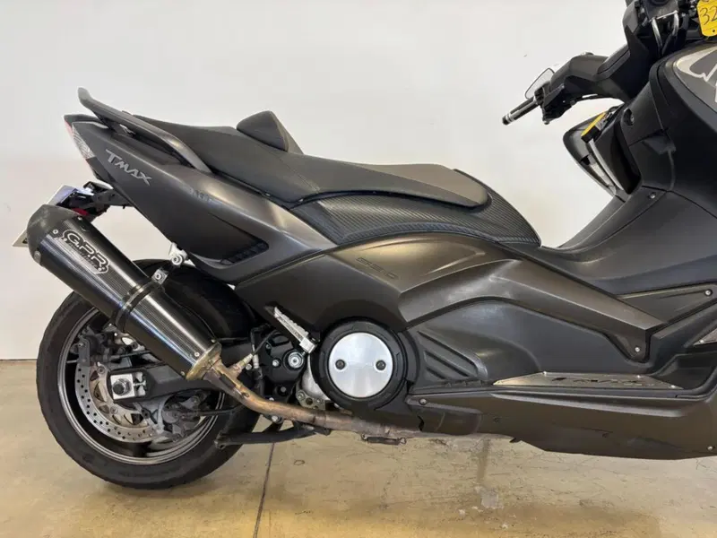 Yamaha T-Max 530 (2012 - 14) (5)