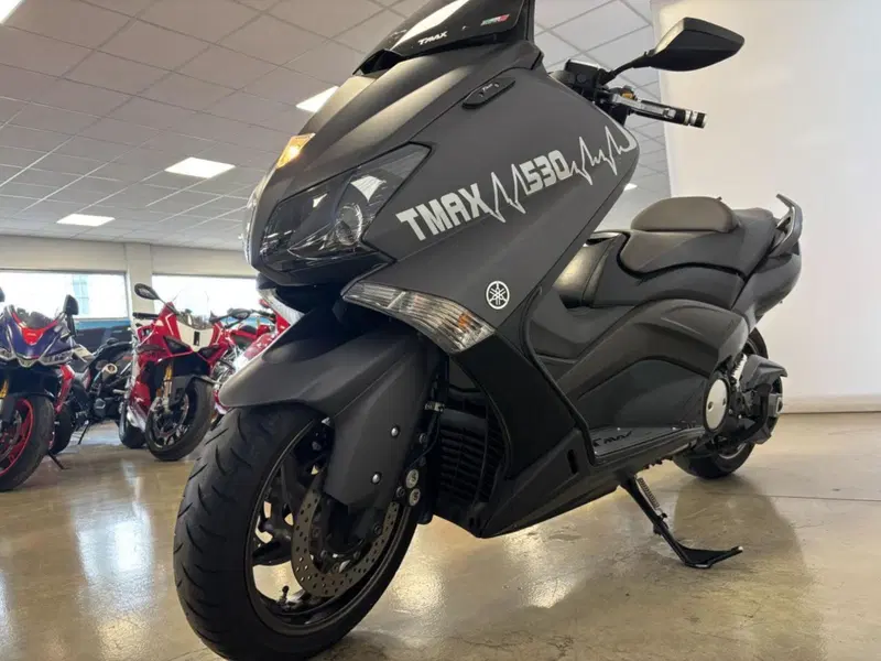 Yamaha T-Max 530 (2012 - 14) (2)
