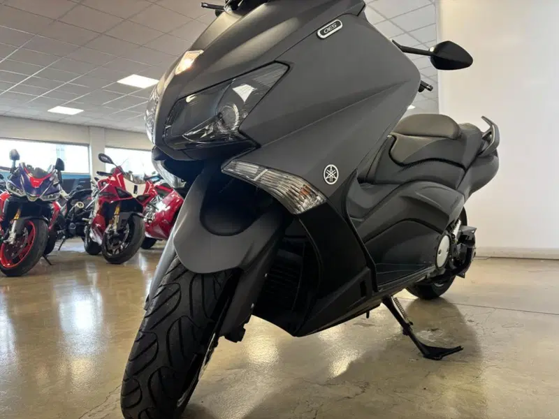 Yamaha T-Max 530 (2012 - 14) (3)
