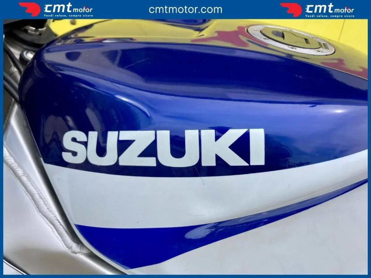 Suzuki GSX R 750 (1999 - 03) (9)