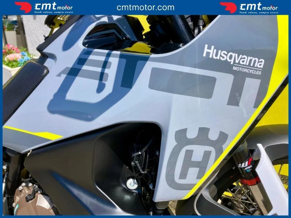 Husqvarna Norden 901 (2022 - 26) (6)