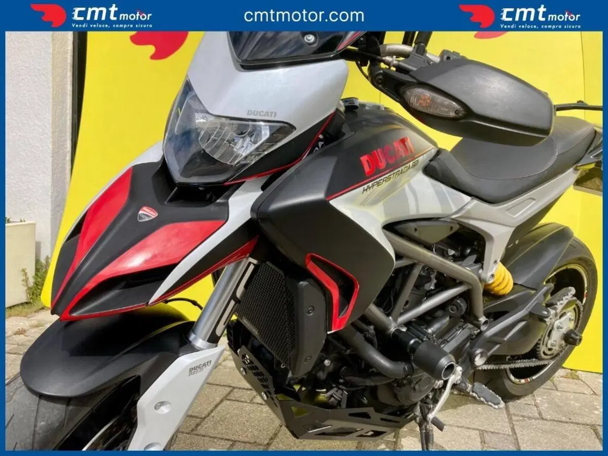 Ducati Hyperstrada 821 (2013 - 15) (8)