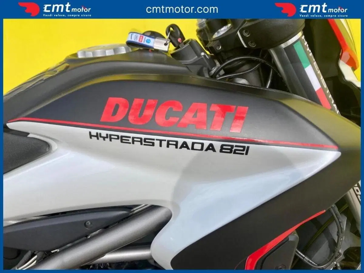 Ducati Hyperstrada 821 (2013 - 15) (10)