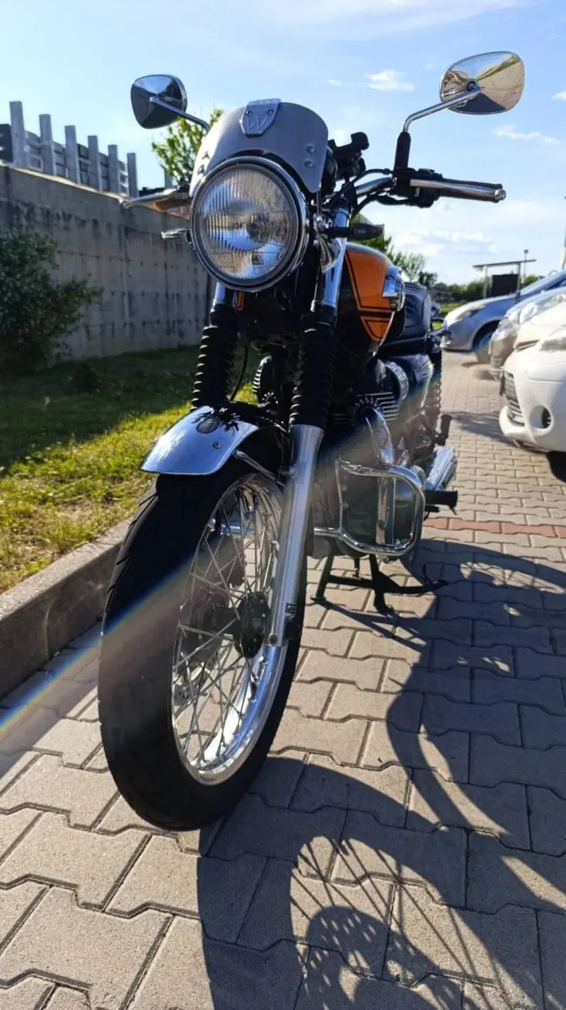 Kawasaki W 800 (2010 - 17) (2)