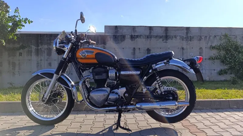 Kawasaki W 800 (2010 - 17)
