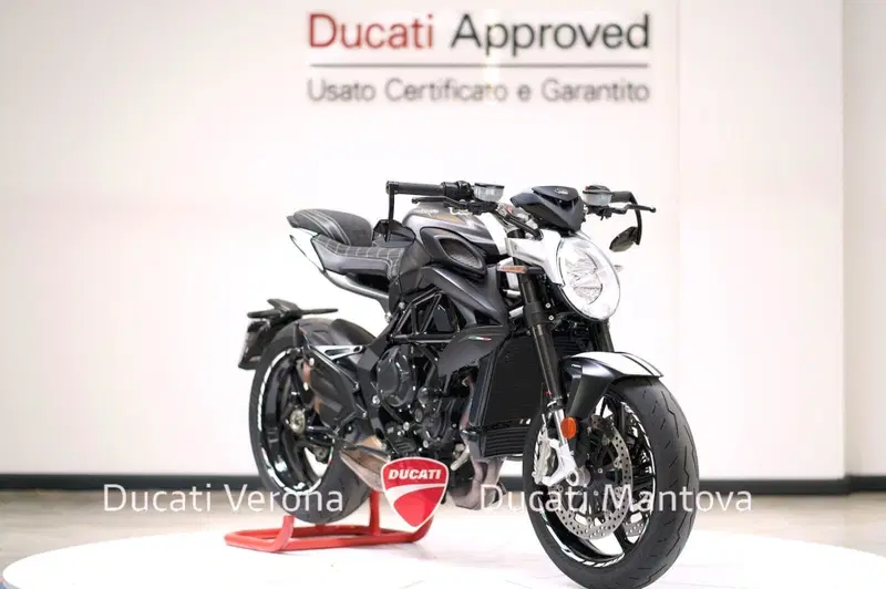 MV Agusta Brutale 800 (2020) (2)