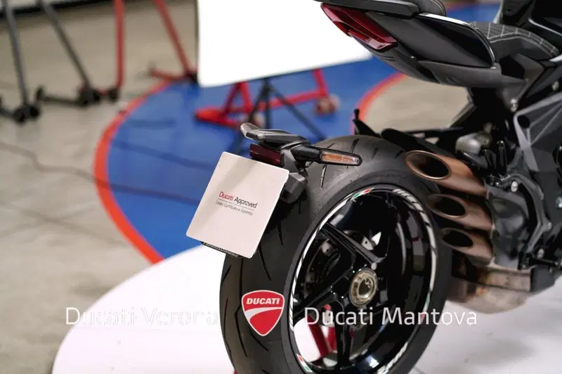 MV Agusta Brutale 800 (2020) (10)