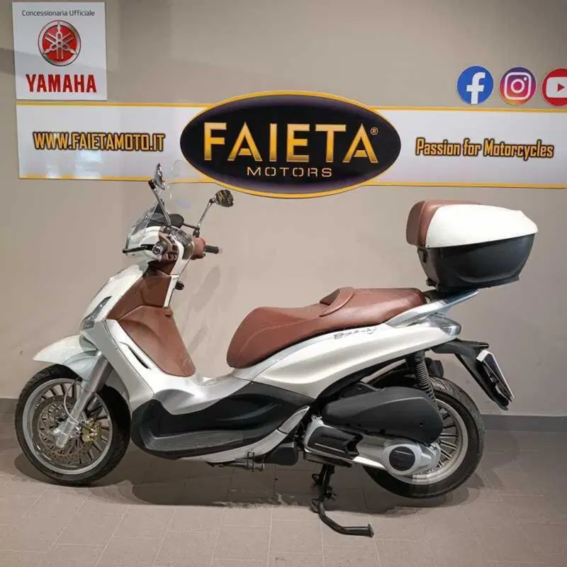 Piaggio Beverly 300 i.e. (2010 - 16)