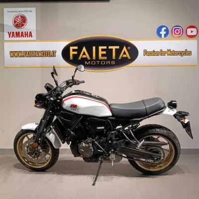 Yamaha XSR 700 XTribute (2022 - 24) usata