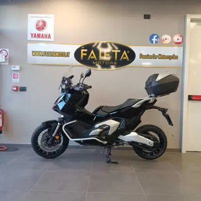 Honda X-ADV 750 (2025 - 26) usata