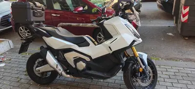 Honda X-ADV 750 (2025 - 26) usata