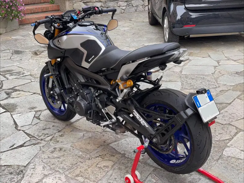 Yamaha MT-09 SP (2018 - 20) (4)