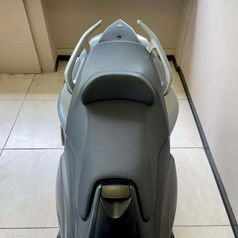 Yamaha T-Max 530 (2012 - 14) (6)