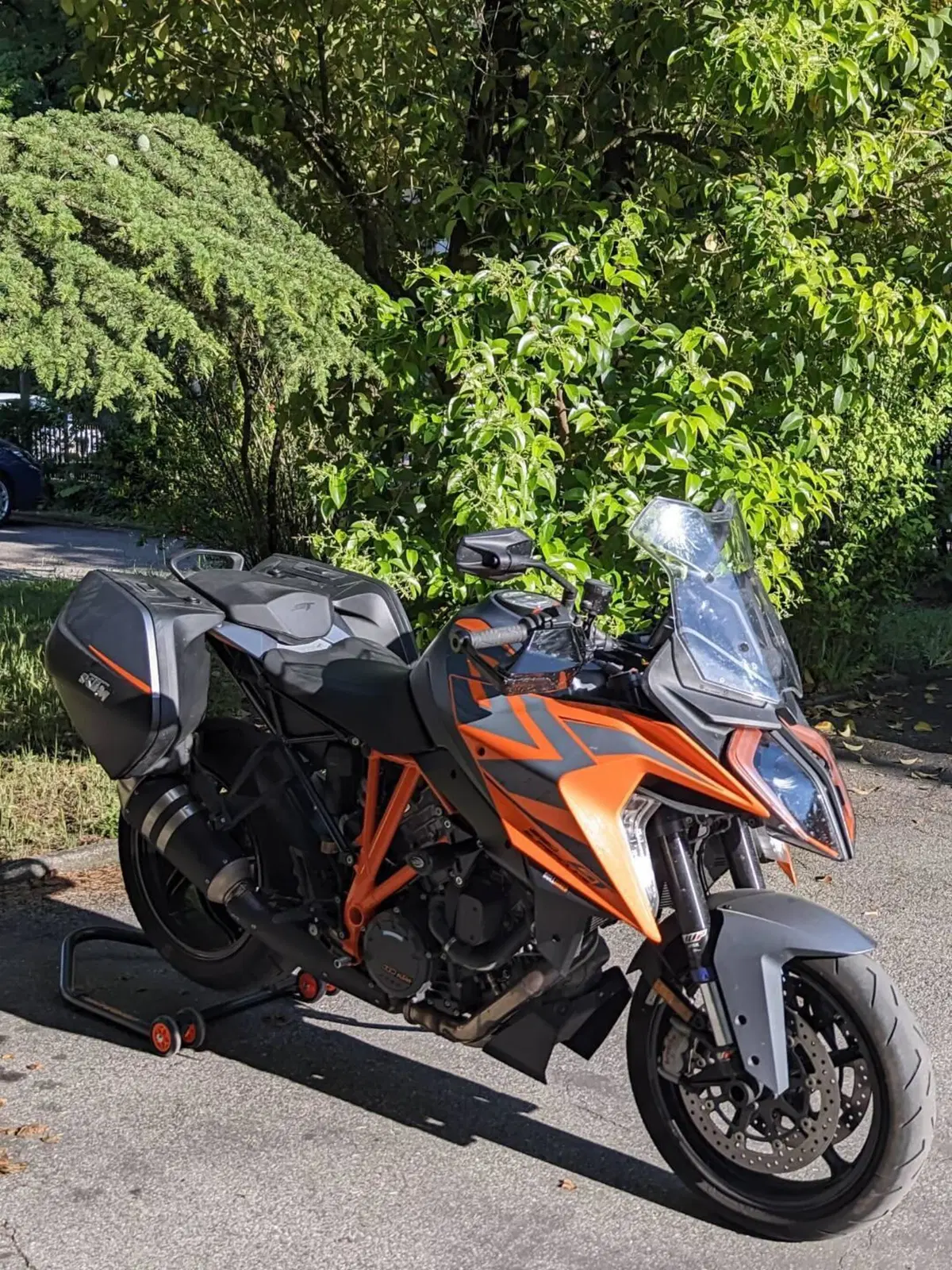 KTM 1290 Super Duke GT (2022 - 25) (3)