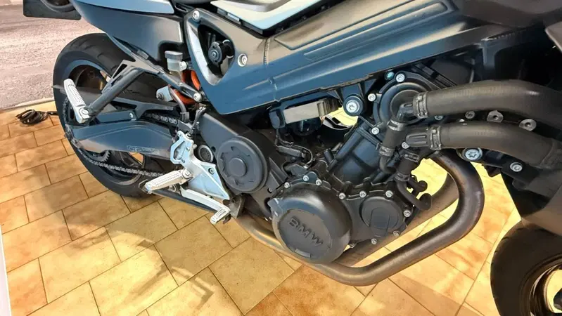 Bmw F 800 R (2009 - 11) (7)