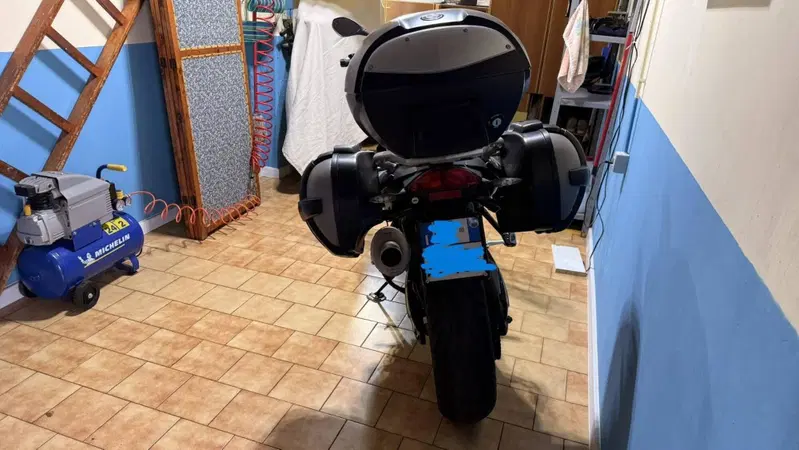 Bmw F 800 R (2009 - 11) (9)