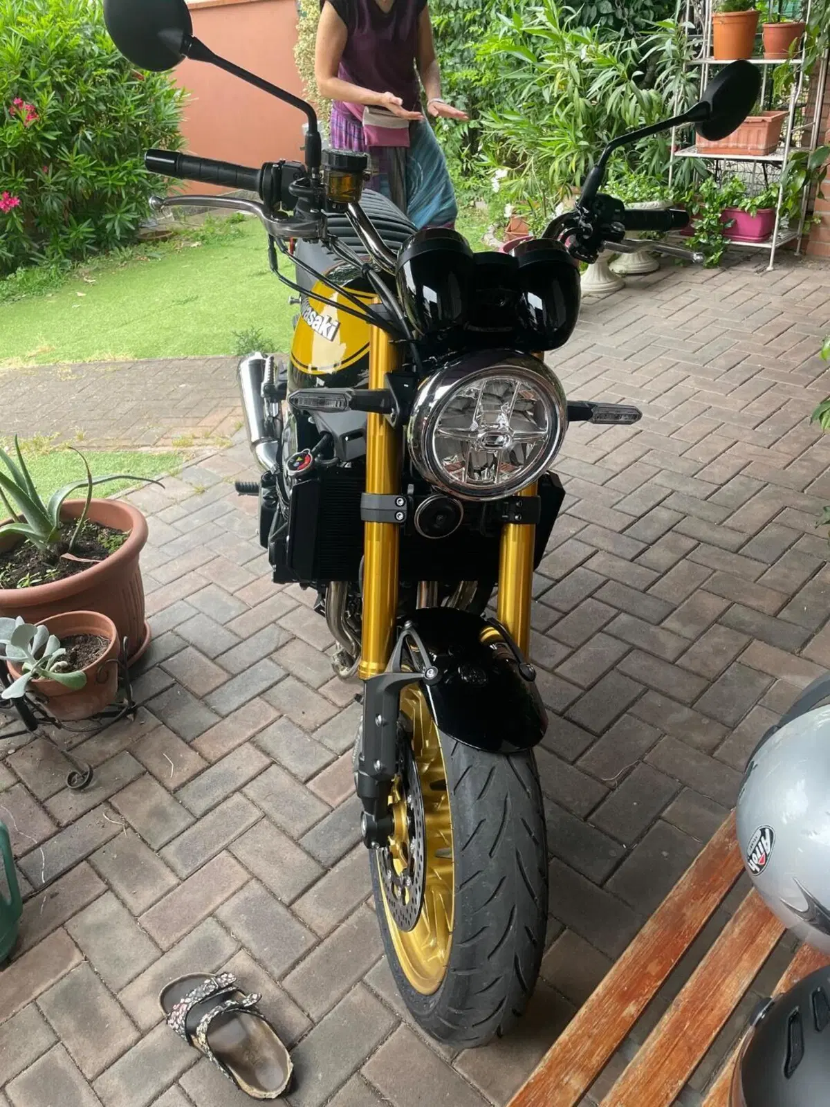 Kawasaki Z 900 RS SE (2022 - 25) (2)