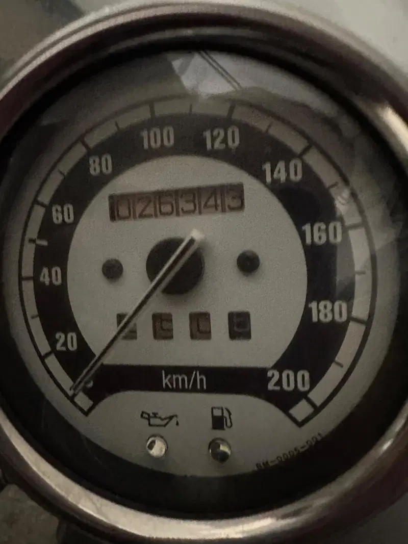 Bmw R 1200 C Classic (8)