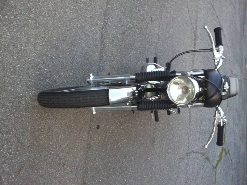 MV Agusta 250 bicilindrica iscritta ASI (5)