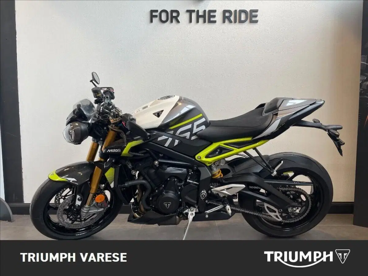Triumph Street Triple 765 Moto2 (2026) (2)