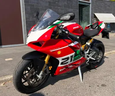 Ducati Panigale V2 Bayliss 1st Championship 20th Anniversary (2021 - 24) usata