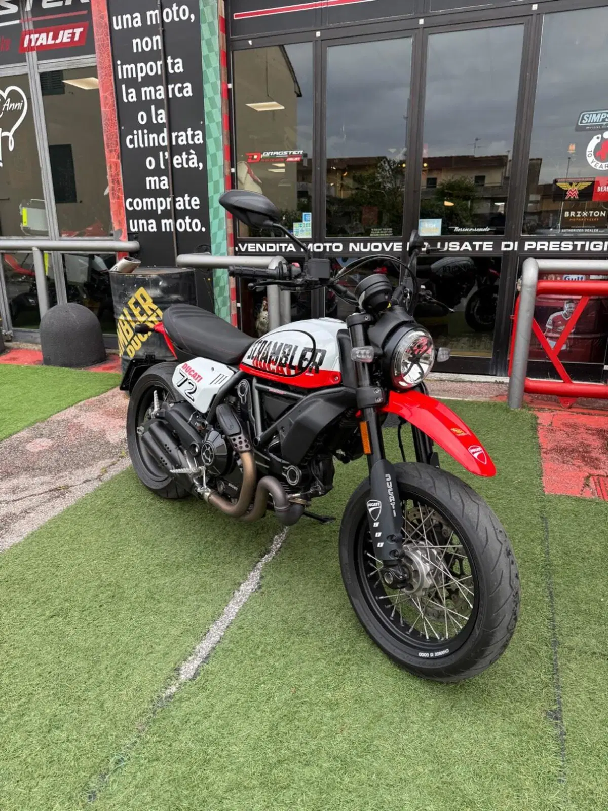 Ducati Scrambler 800 Urban Motard (2022) (3)