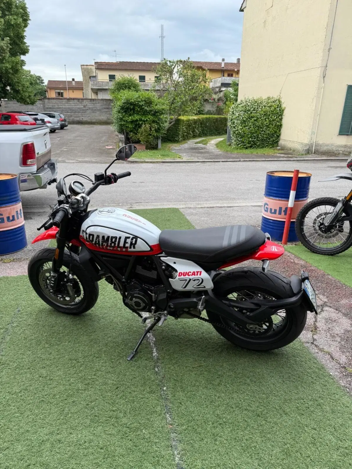 Ducati Scrambler 800 Urban Motard (2022) (4)