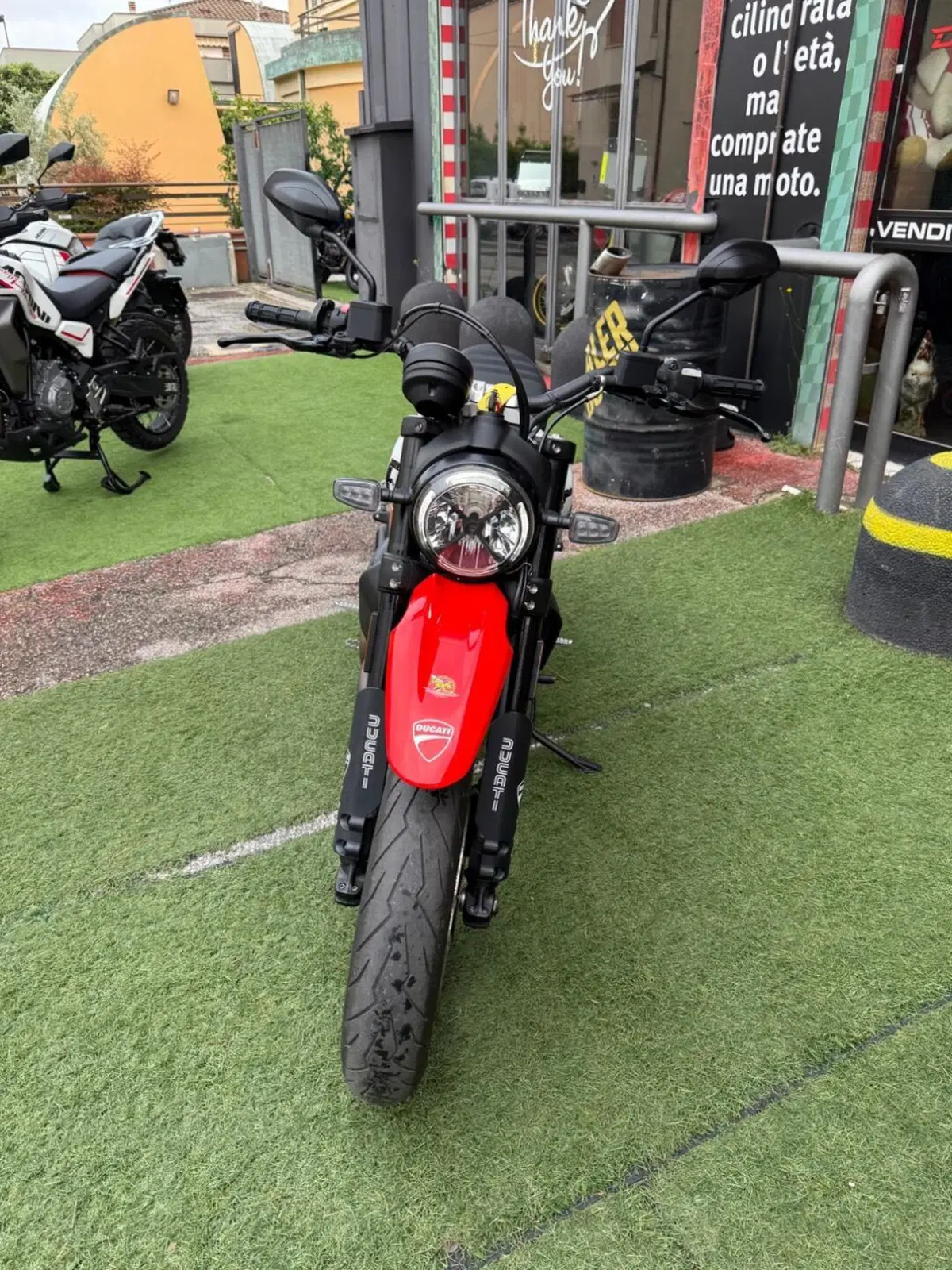 Ducati Scrambler 800 Urban Motard (2022) (11)
