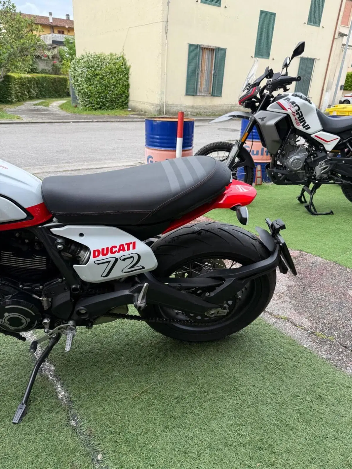 Ducati Scrambler 800 Urban Motard (2022) (9)