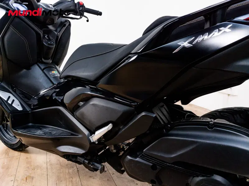 Yamaha X-Max 125 Tech Max (2020) (10)