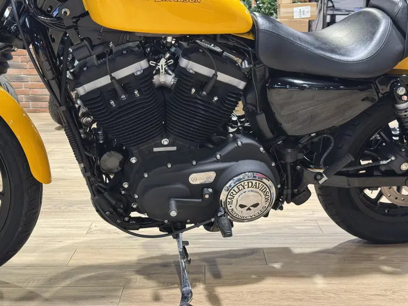 Harley-Davidson 883 Iron (2012 - 14) - XL 883N (7)