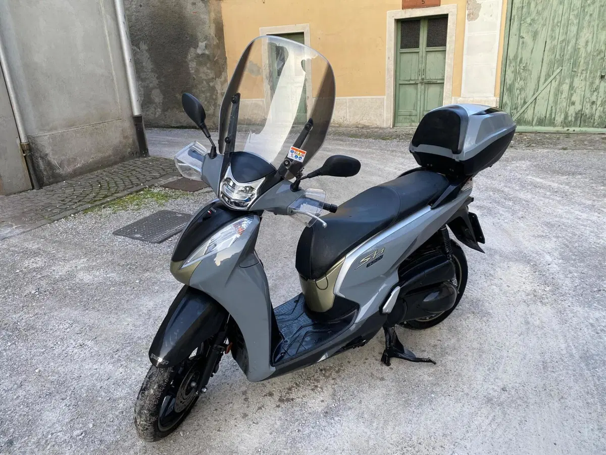 Honda SH 300 i ABS (2016 - 20) (2)