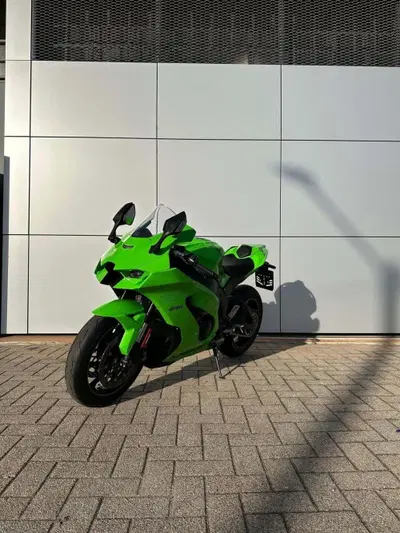 Kawasaki Ninja 1000 ZX-10RR (2021 - 23) usata