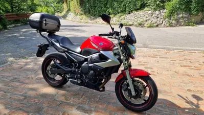 Yamaha XJ6 (2008 - 15) usata