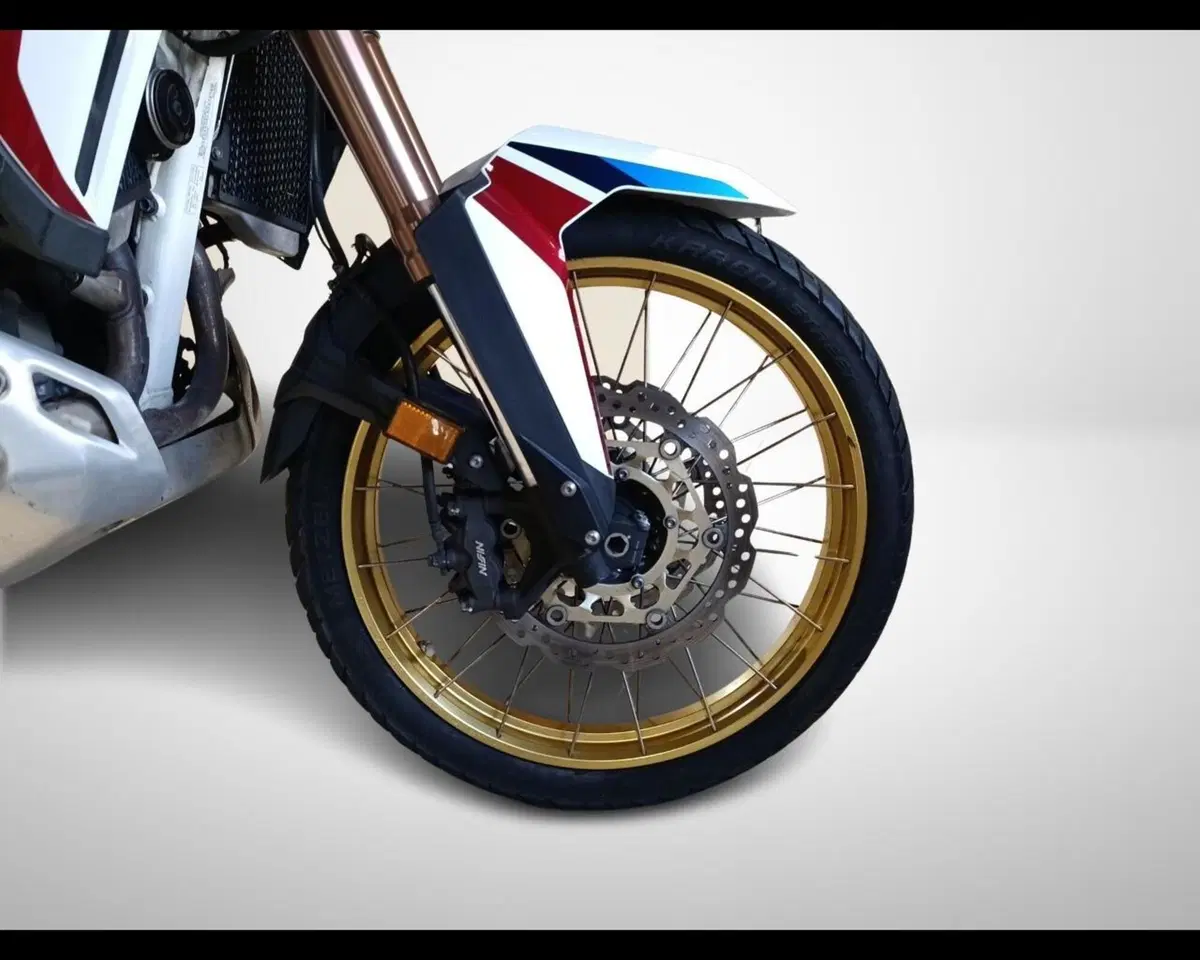 Honda Africa Twin CRF 1000L Adventure Sports DCT Travel Edition (2019) (8)